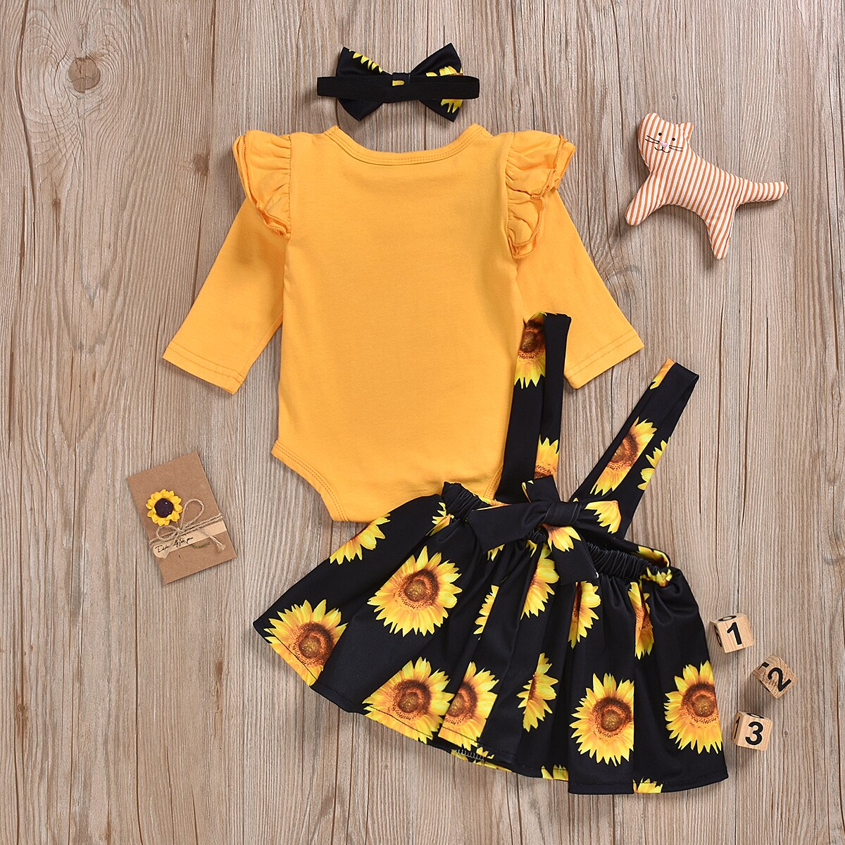 Baby Girl's Sunflower Patterned Clothing Set