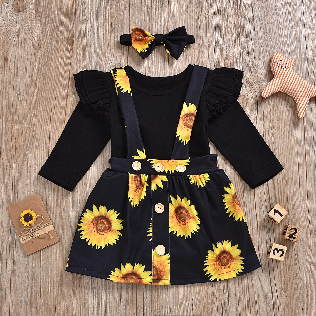 Baby Girl's Sunflower Patterned Clothing Set