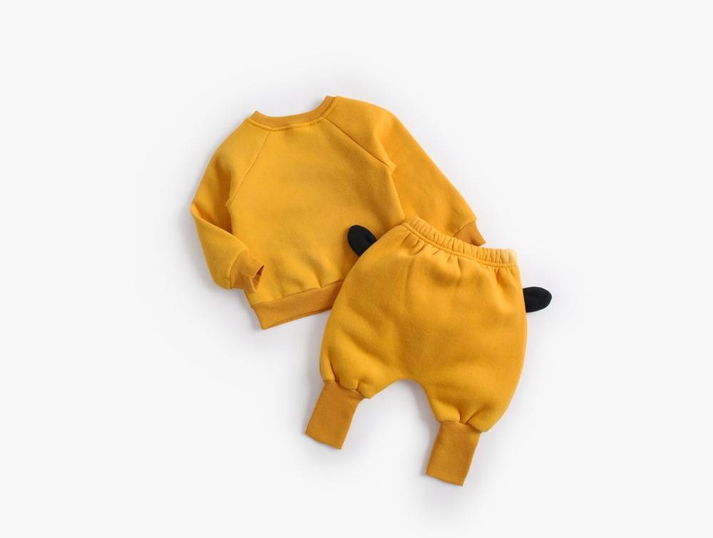 Winter Baby's Cartoon Animal Printed Sweatshirt with Pants Set