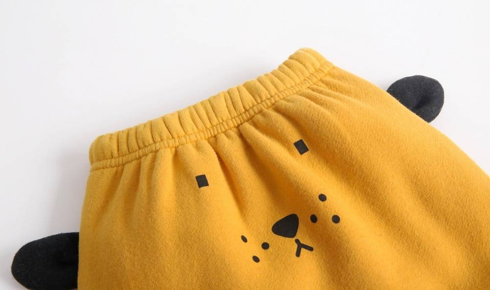 Winter Baby's Cartoon Animal Printed Sweatshirt with Pants Set